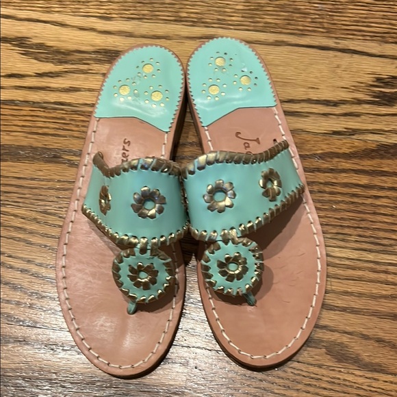 Jack Rogers Girls Jack Flat Sandals - Turquoise and Gold NWT size 5 - Picture 2 of 7